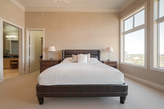 3388 Sage Rd Unit 1601