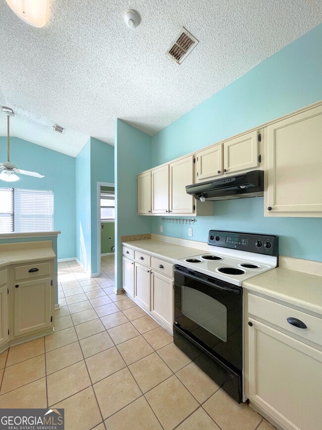 Photo - 314 Briarwood Cir