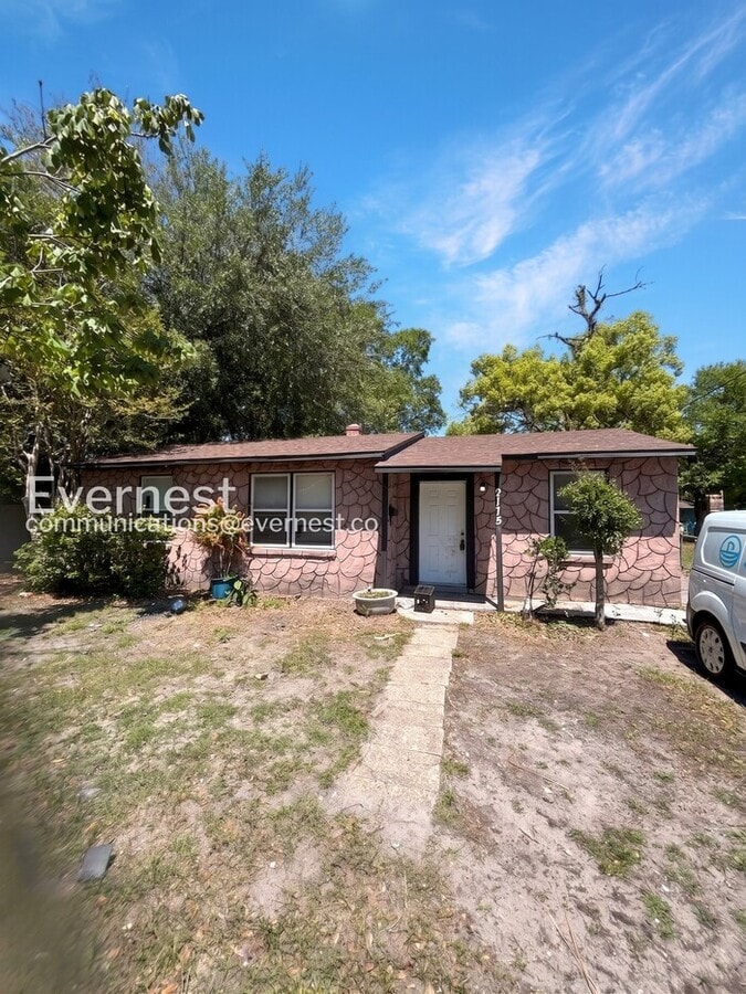 Photo - 2175 W 16th St