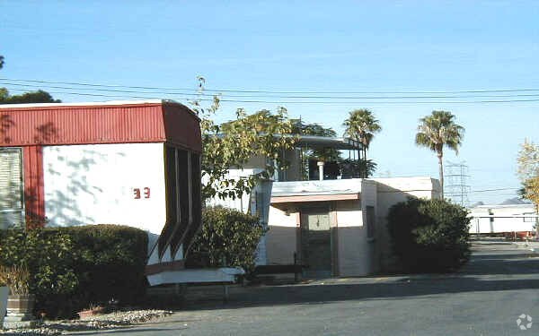Photo - Los Ranchitos Mobile Home Park