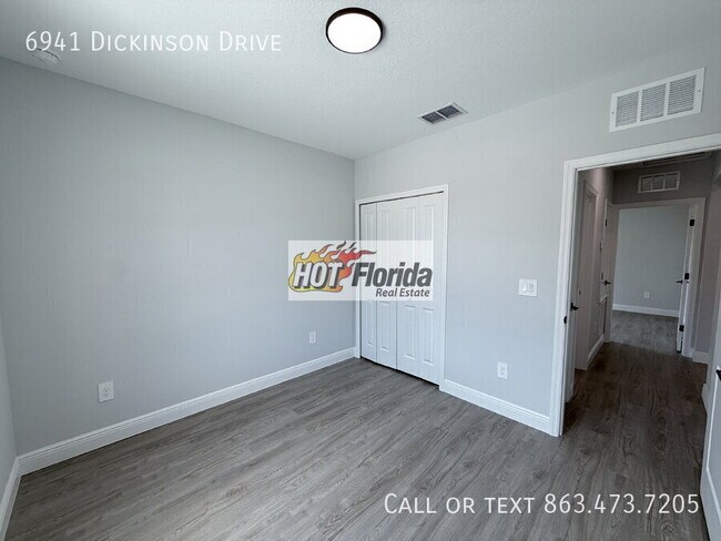 Photo - 6941 Dickinson Dr