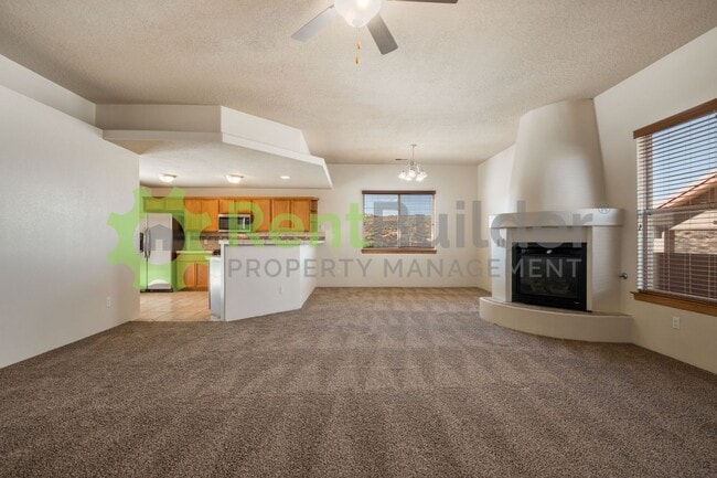 Photo - Model Perfect Living in Beautiful Loma Pinon
