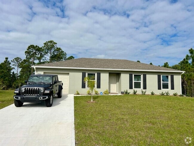 Building Photo - 2882 Gaghagen St Rental