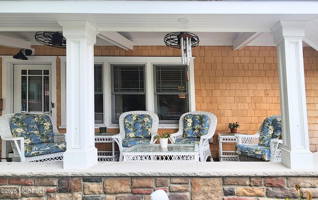 Photo - 504 Emory St Unit 2