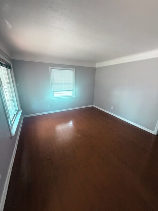 Photo - A Single family home with Garage in Garfield Heights