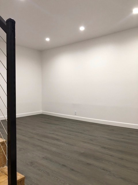 Building Photo - 251 W Dryden St Rental