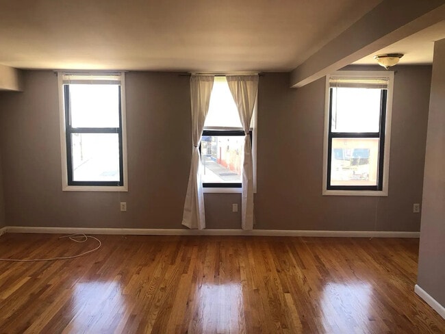 Photo - 25 Valley Rd Unit 5