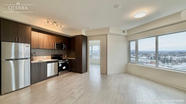 Photo - 8020 Derry Rd