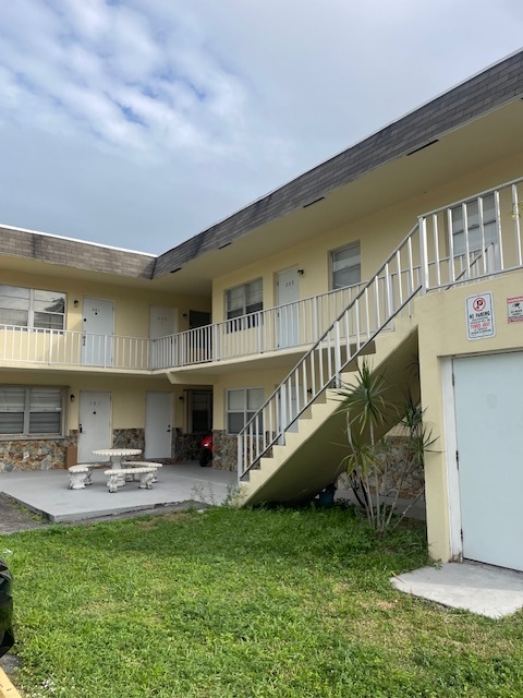 Photo - 1449 N 14th Way Unidad 202 Rental