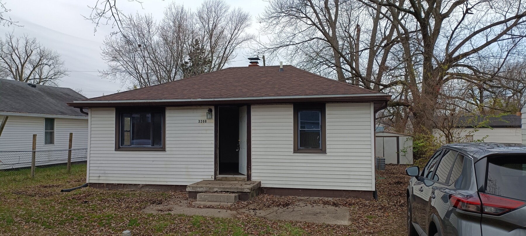 Photo - 3206 S Temple Ave