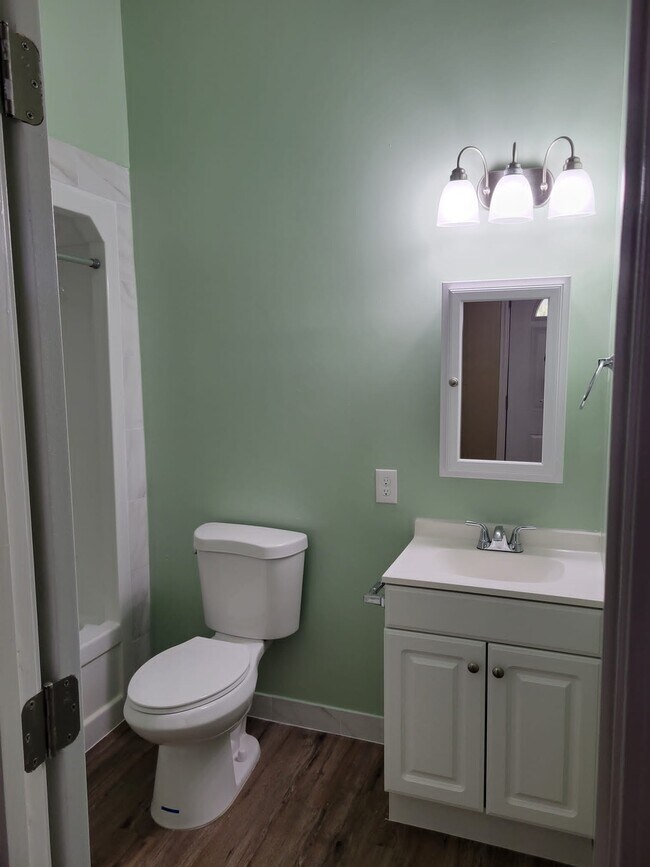 Photo - 300 Glade Springs Rd