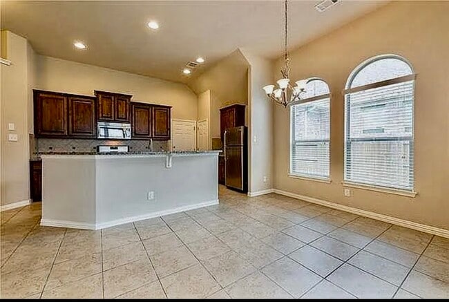 Building Photo - 2712 Santa Domingo Dr Rental