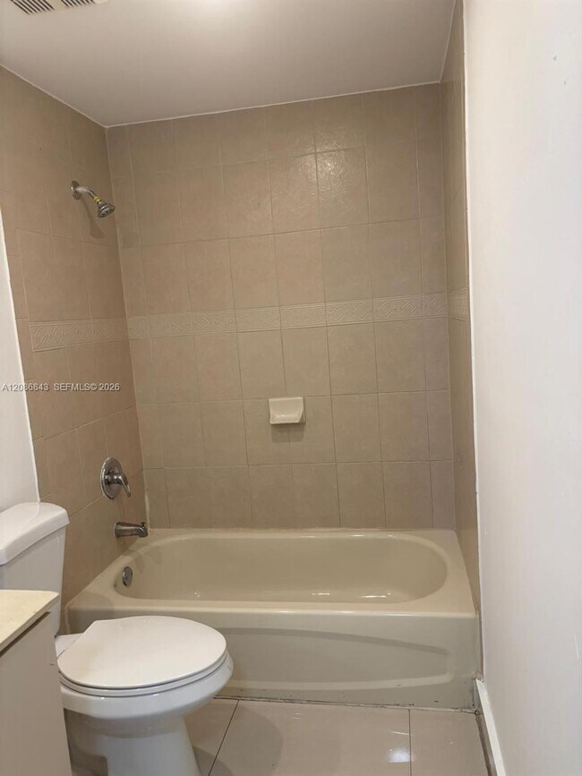 Photo - 11060 SW 196th St Unit 108