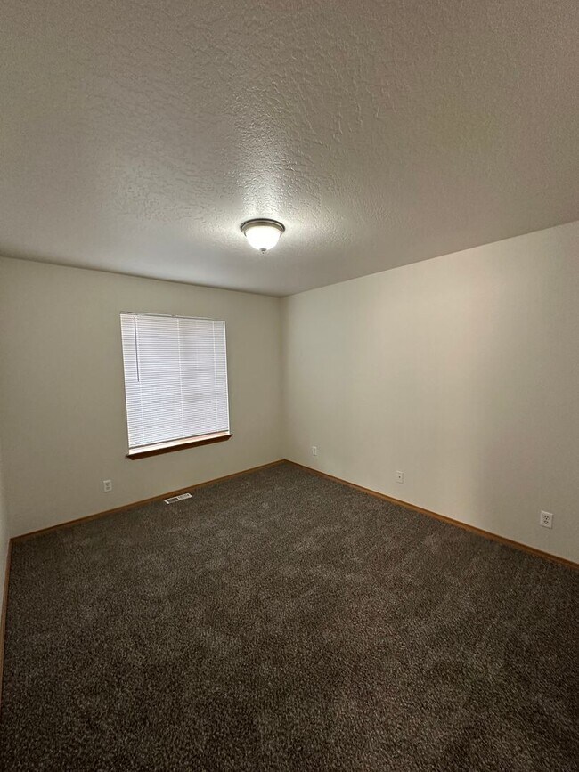 Photo - 6438 Trestle Unidad 6438 Trestle St #1