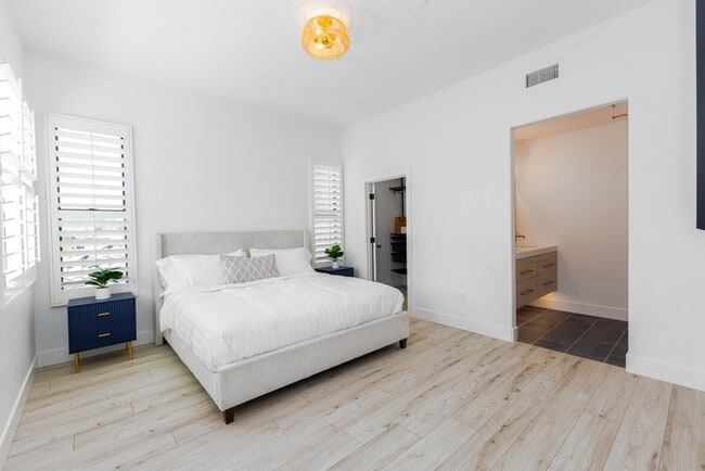 Photo - 7027 N Scottsdale Rd Unit 225