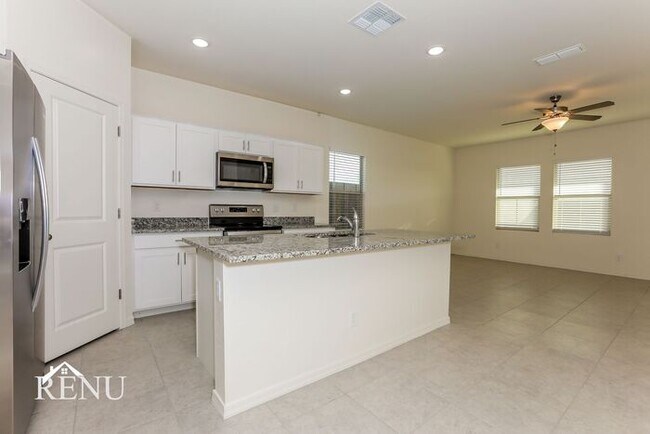Photo - 35551 W San Capistrano Ave