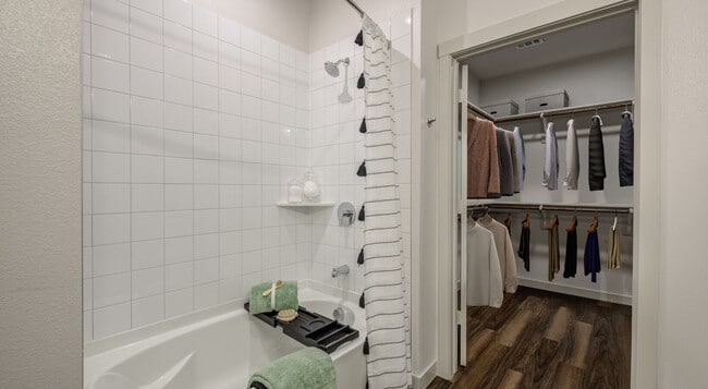 Prose Greenbriar apartments — community photo