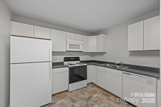 Photo - 6 Azalea Rd Unit C