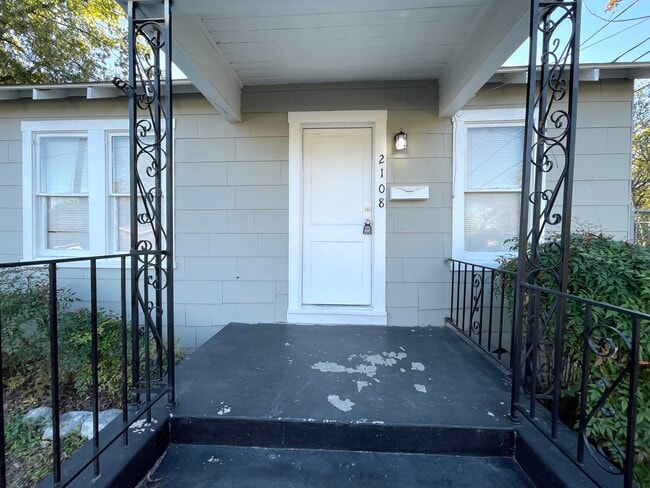 Photo - 2108 N 21st St
