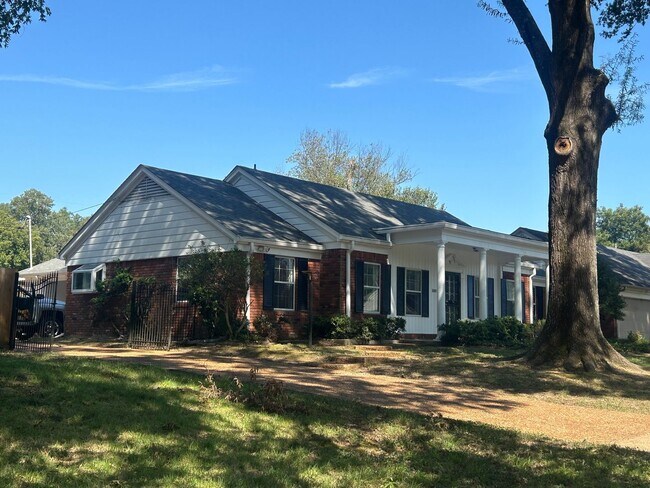 Photo - Ranch Style Home with Gated Parking! Avail...