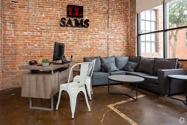 Leasing Office - LL Sams Apartments