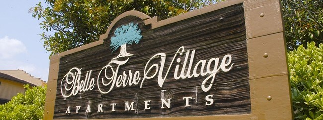 Sign - Belle Terre Village