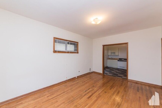 Photo - 0 bedroom in Chicago IL 60657 Unit 2842-19