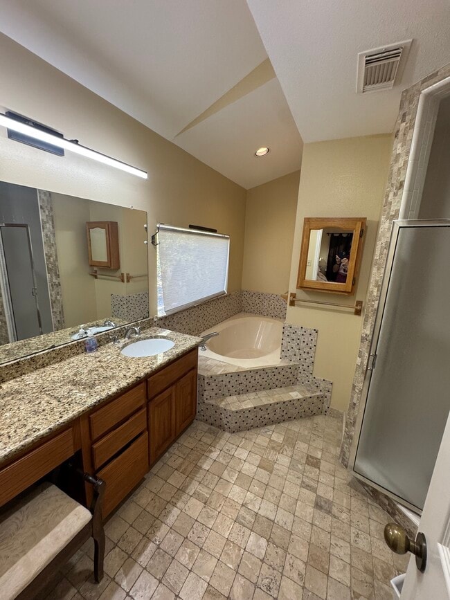 Photo - 312 Grande St Casa