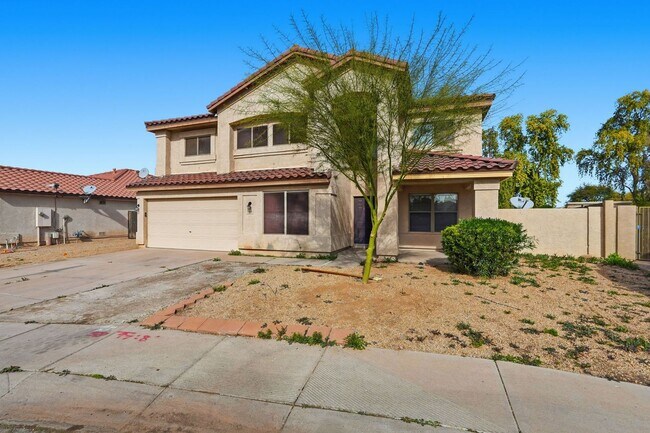 Photo - HUGE 6 Bedroom Home - Westgate and Freeways Nearby!