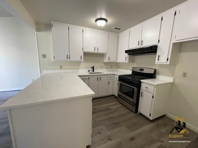 Photo - 4802 Mary Kate Dr