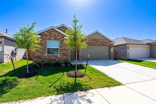 Building Photo - 220 Camargue Dr Rental