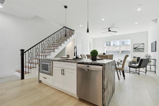 Photo - 426 Melba St Unit 104