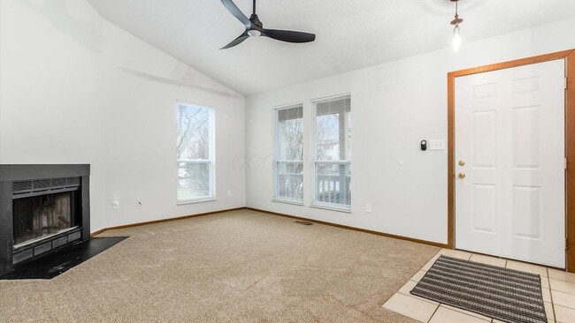 Photo - 824 Crofton Pl