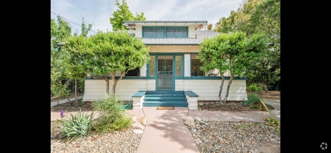 Building Photo - Charming 2BR House in Clovis