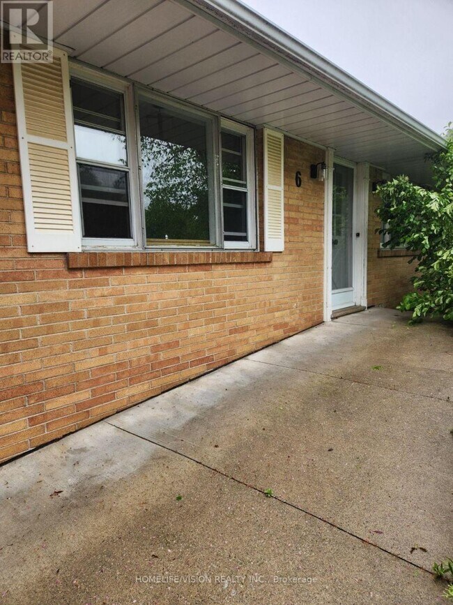 Photo - 6 Brenham Crescent