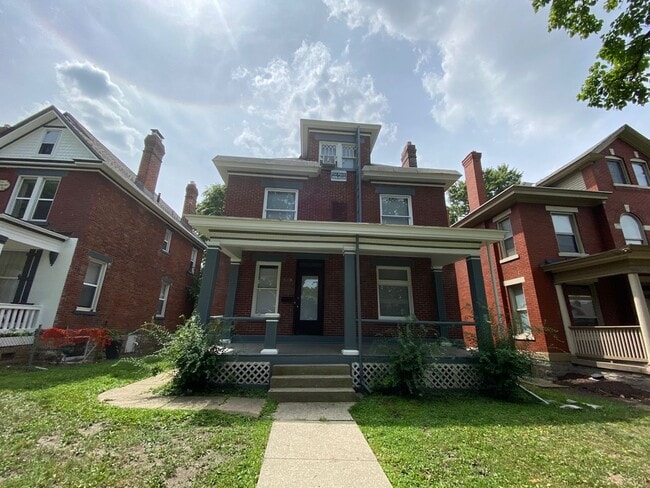 Building Photo - 141 E 12th Ave Unit 141 Rental