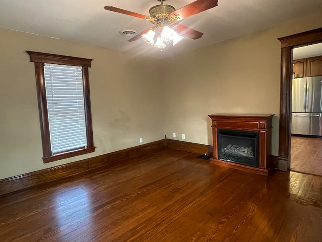 Photo - 322 Chestnut St