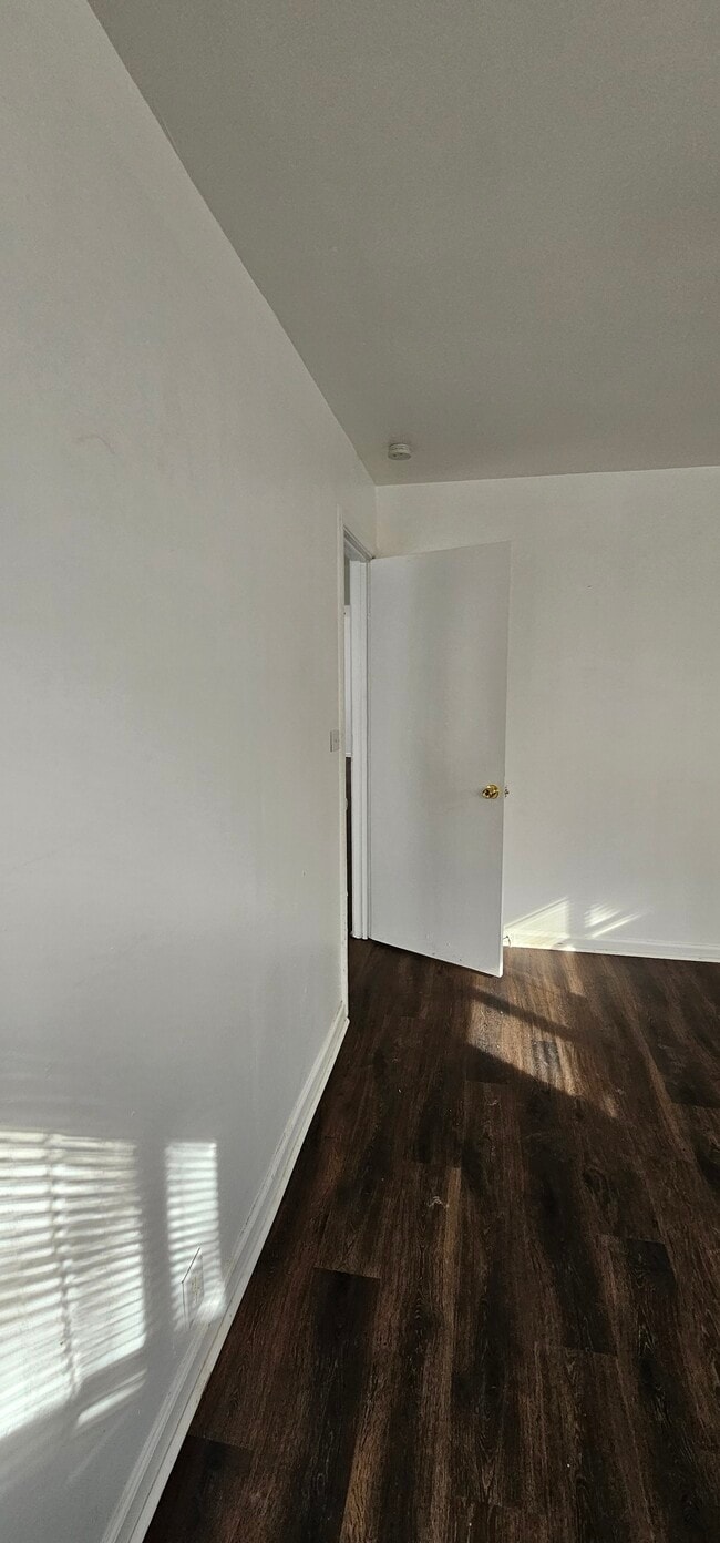 Photo - 11405 Crystal Ave