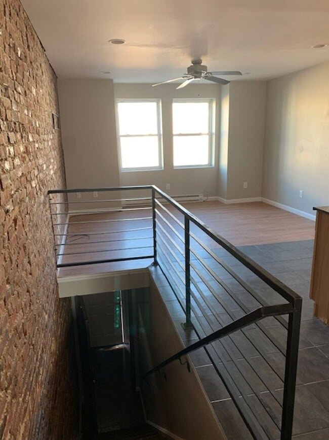 Photo - Charming Beautiful One Bedroom Apartment Unit 2nd Floor