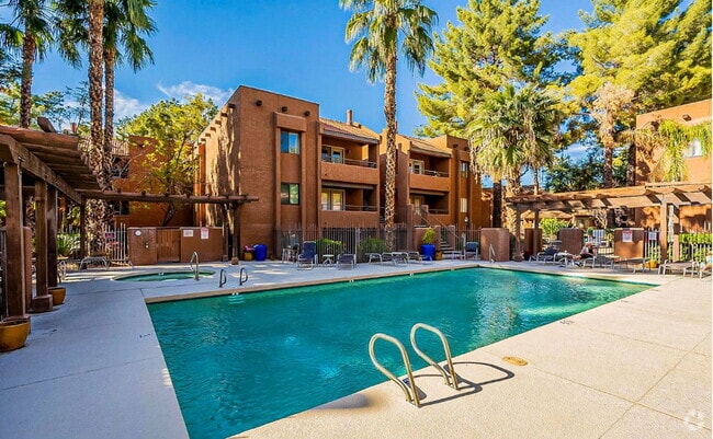 Building Photo - 4704 E Paradise Village Pkwy N Unit 140 Rental