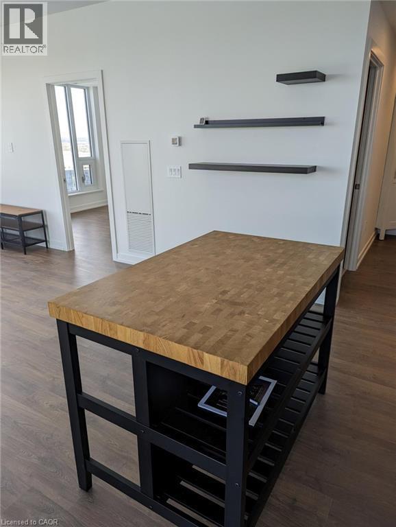 Photo - 15 Wellington St S Unit 2112