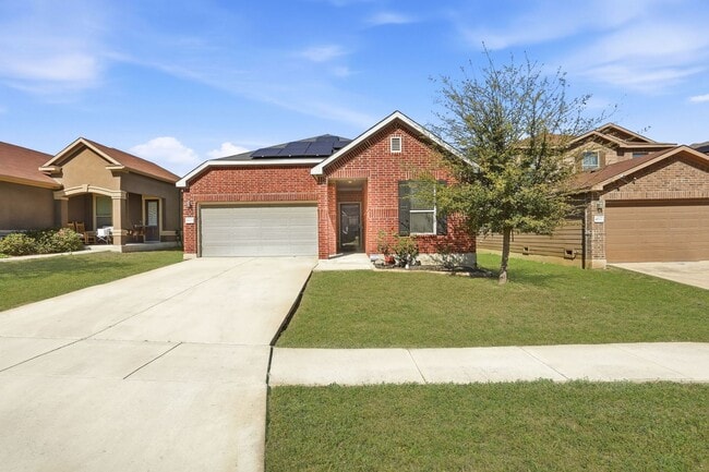 Building Photo - Single-Story Solar-Powered Home Near Braunig Lake – Comfortable & Convenient!