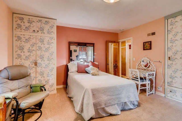Photo - 352 N Commonwealth Ave