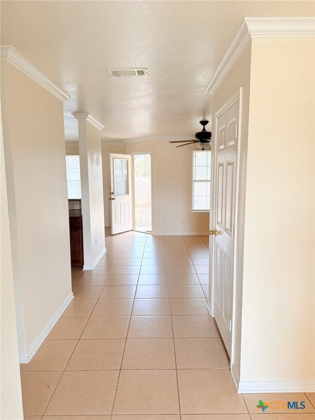 Photo - 102 Kings Ct