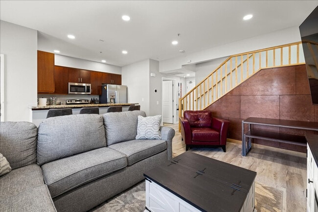 Photo - 502 S 15th St Unidad ID1308960P