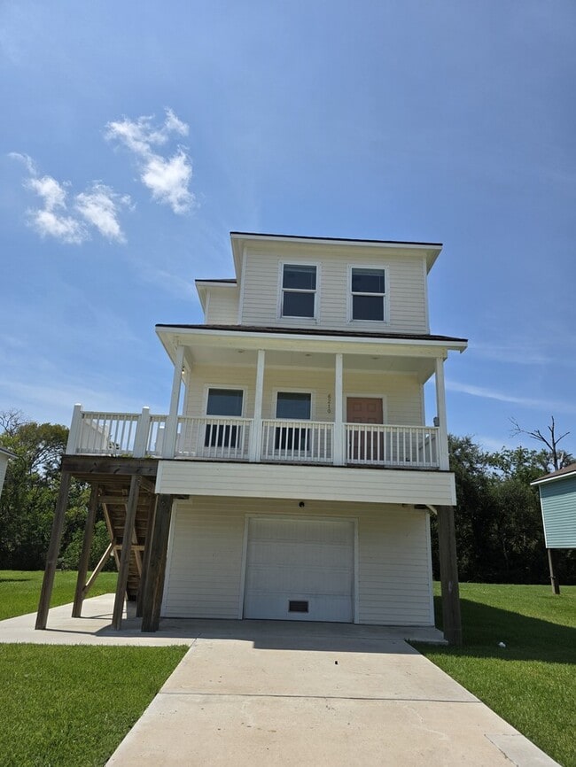 Building Photo - 3/2.5/2-Ready for Move In Rental