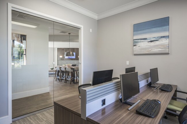 Centro de negocios equipado - GrandeVille at Greenwich