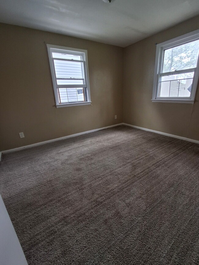 Photo - 1807 W 27th St