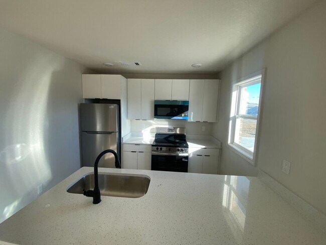 Photo - 2110 Clark St Unit A