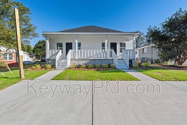 Building Photo - 26 Jones St Unit North Augusta